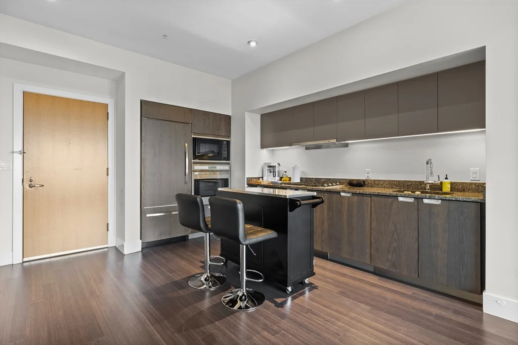 110 Stuart St, Back Bay