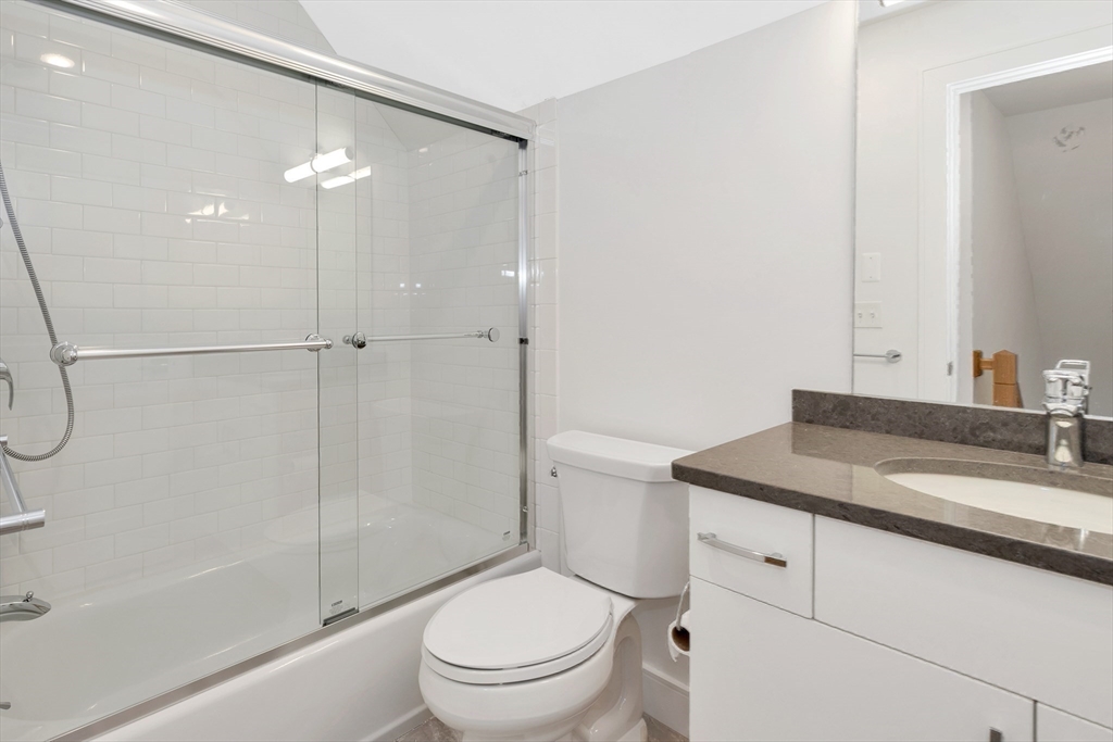 154 Highland St, Roxbury