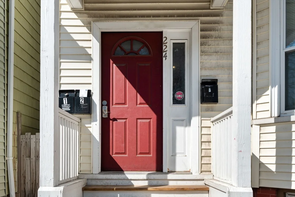 224 Lexington St, East Boston