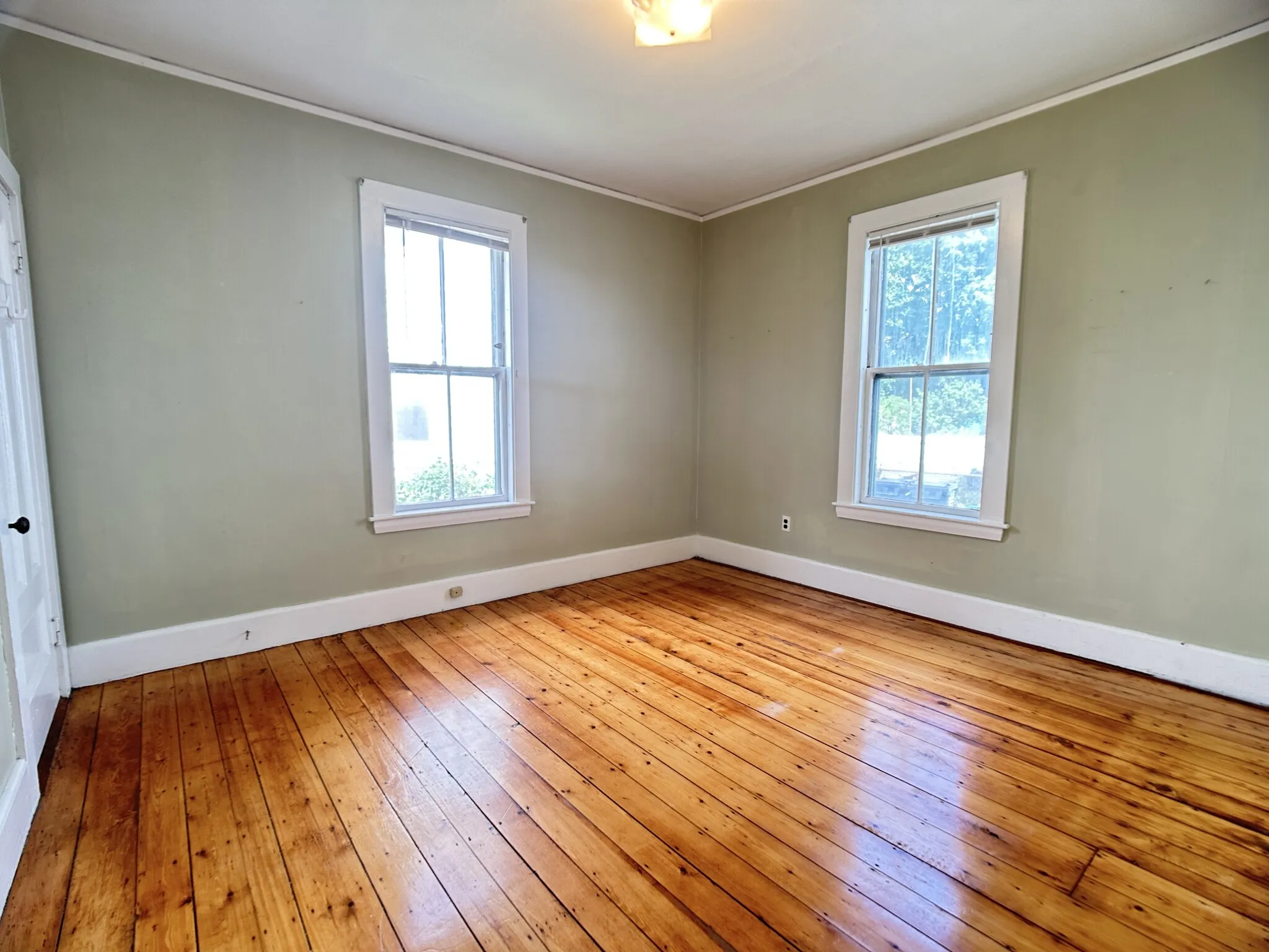 55 Rindge Ave, North Cambridge