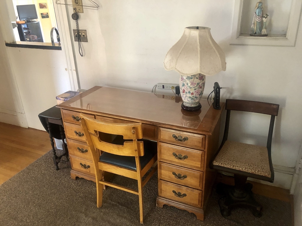 25 Harley St, Boston