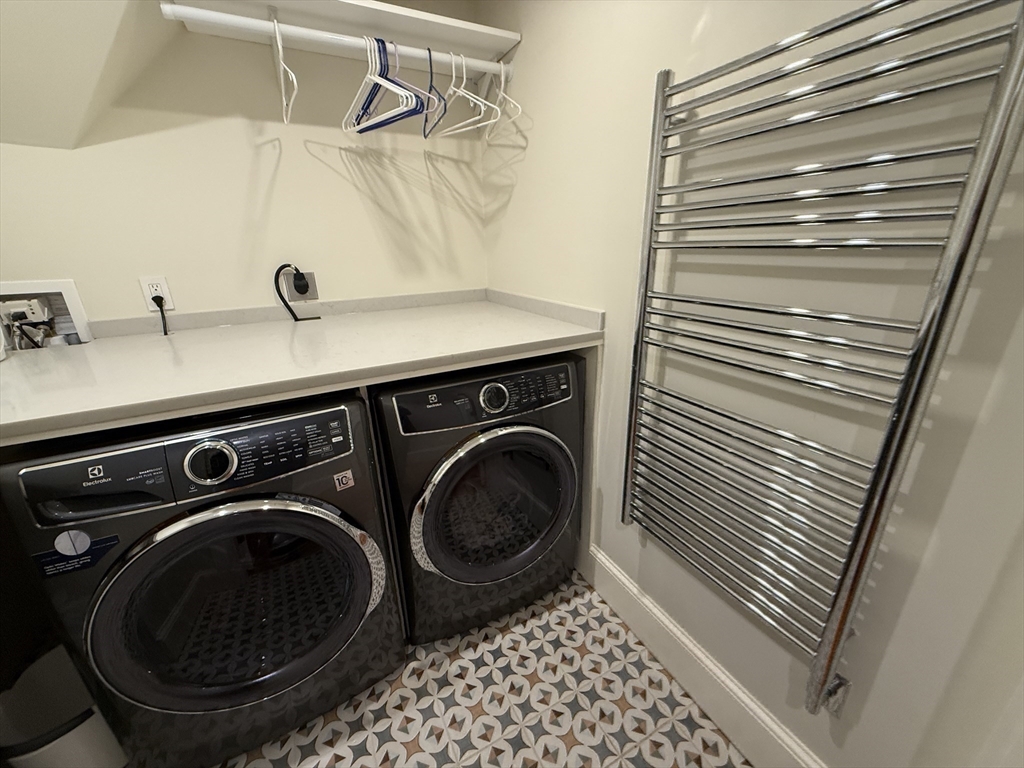 82 Lancaster Ter, Coolidge Corner