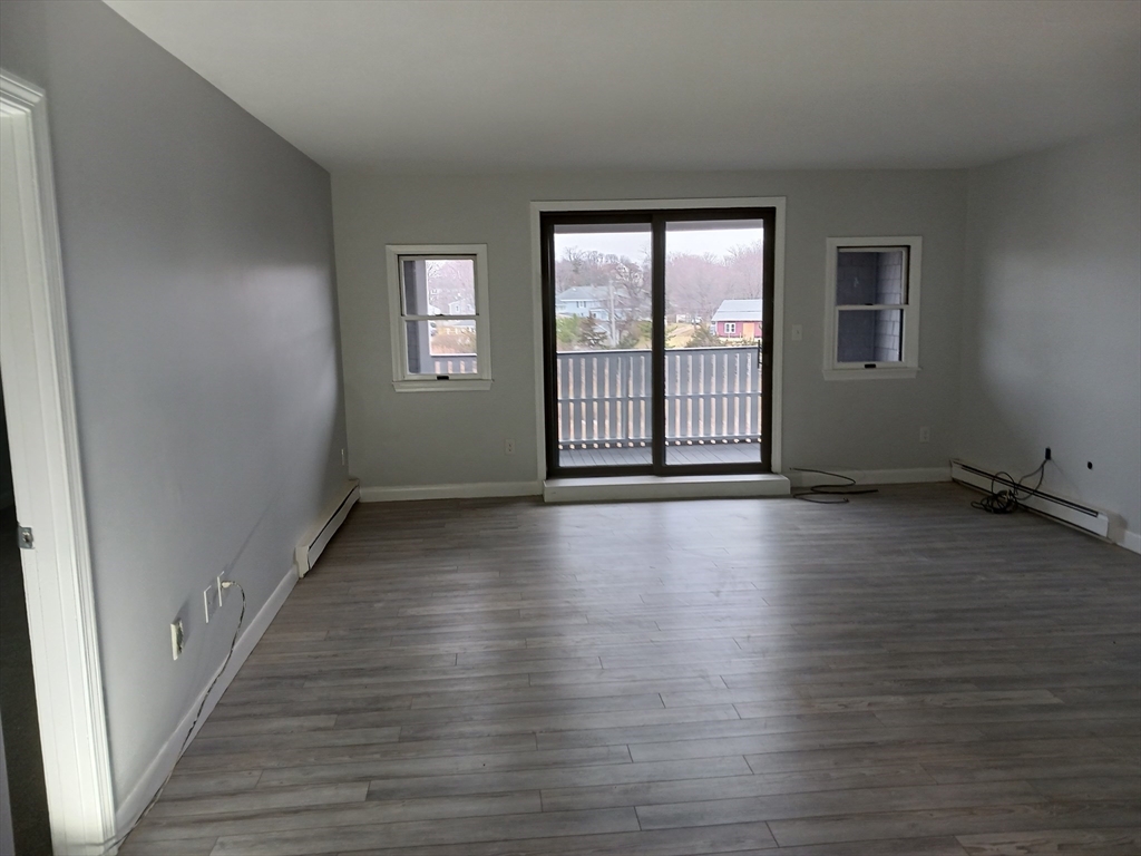 160 Turner Rd, Scituate