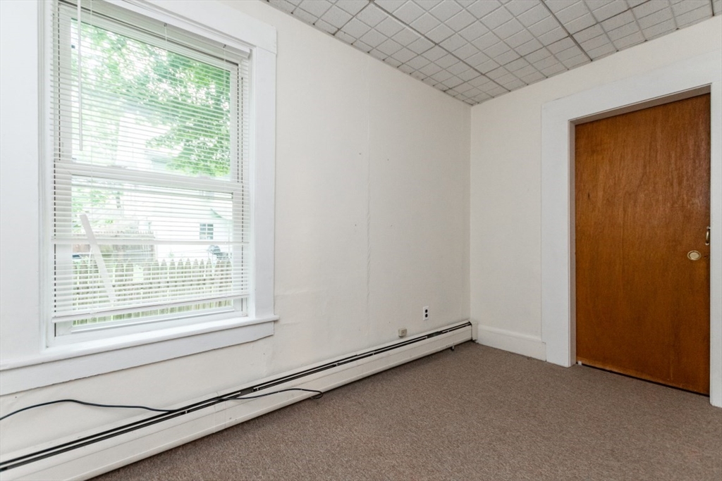 21-1 Spring St, Stoneham