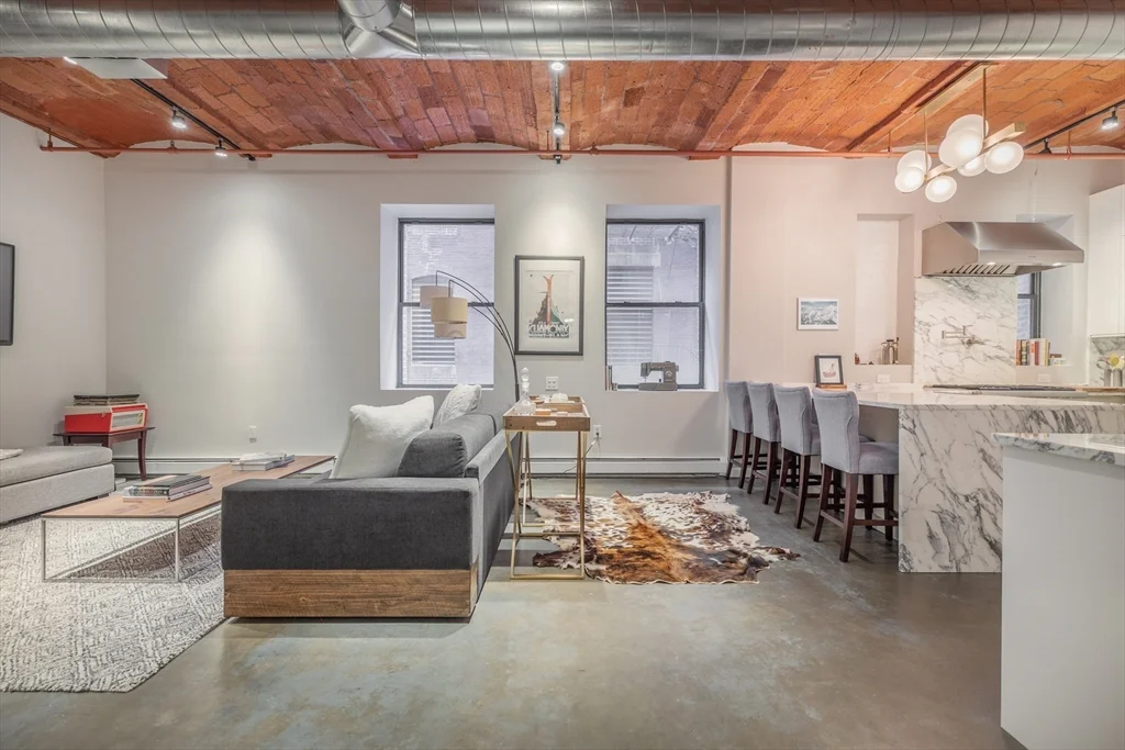 717 Atlantic Ave, Leather District