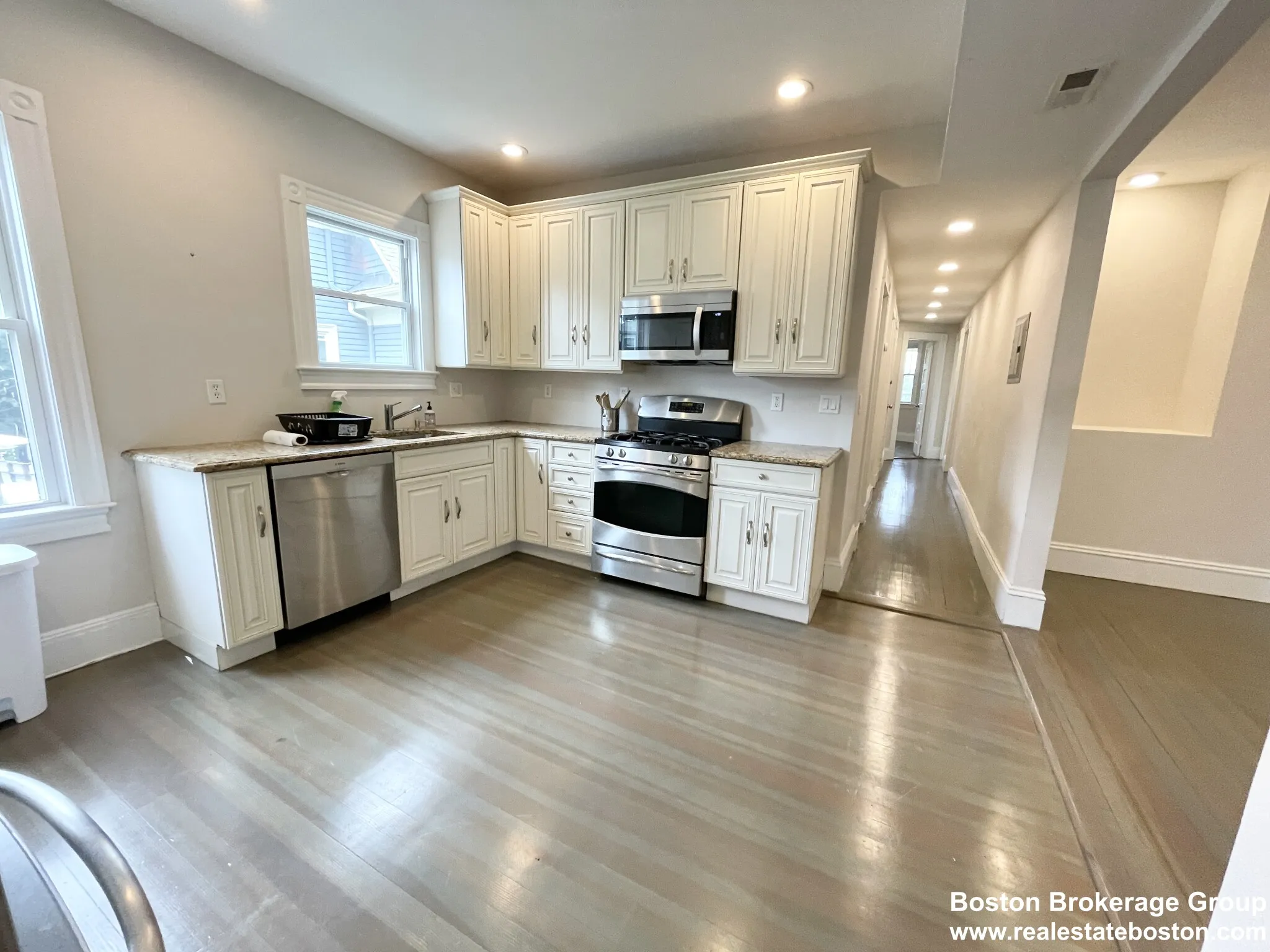 201 East Cottage St, Dorchester