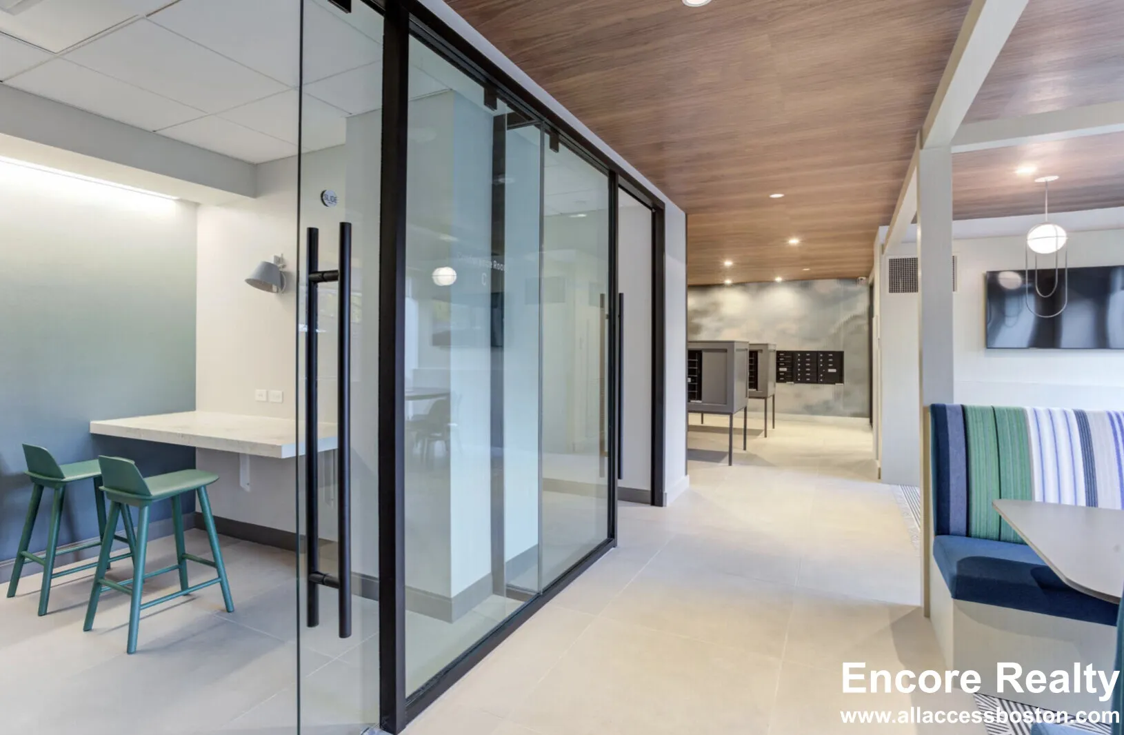 75 Saint Alphonsus St, Mission Hill