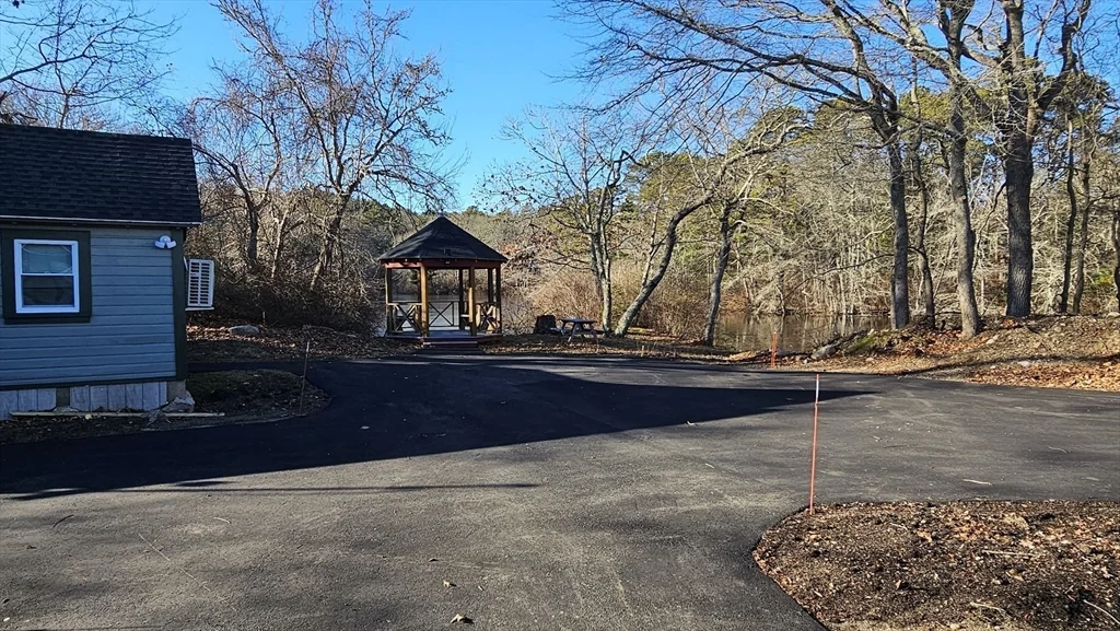 825 Scenic Hwy, Bourne