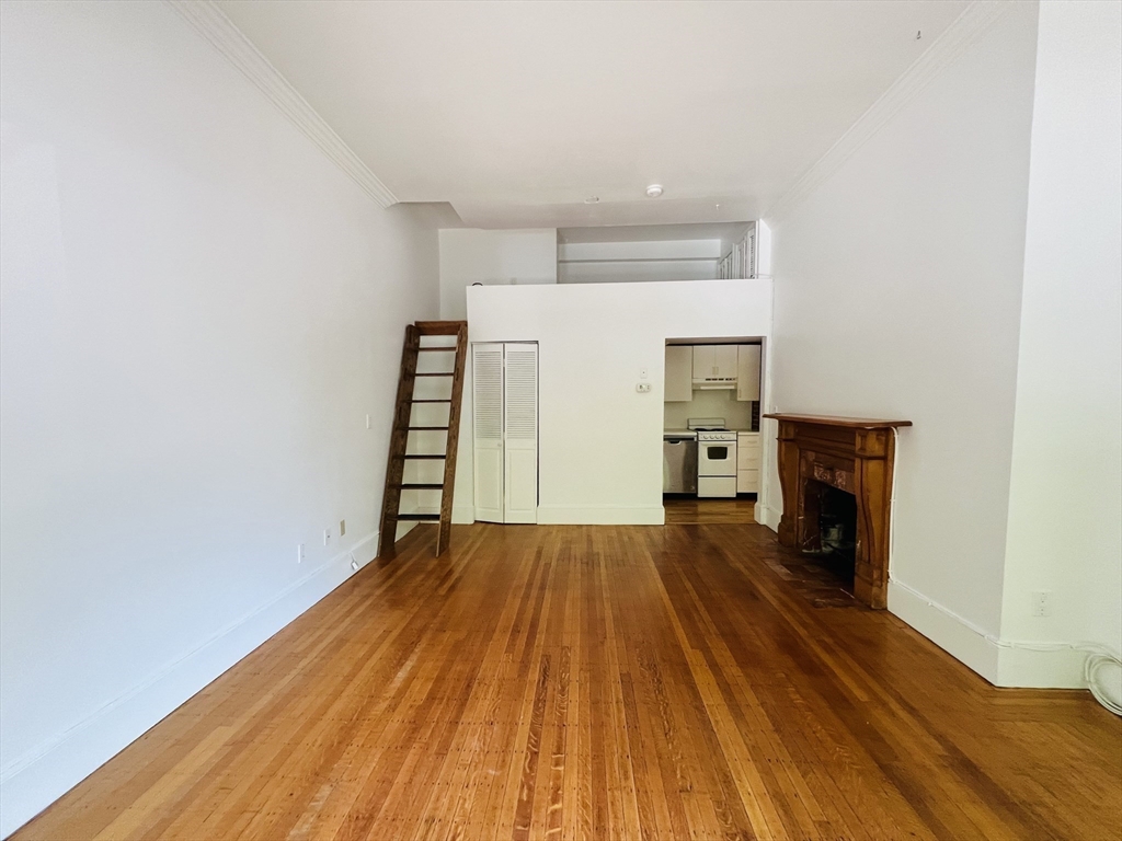 280 Commonwealth, Back Bay