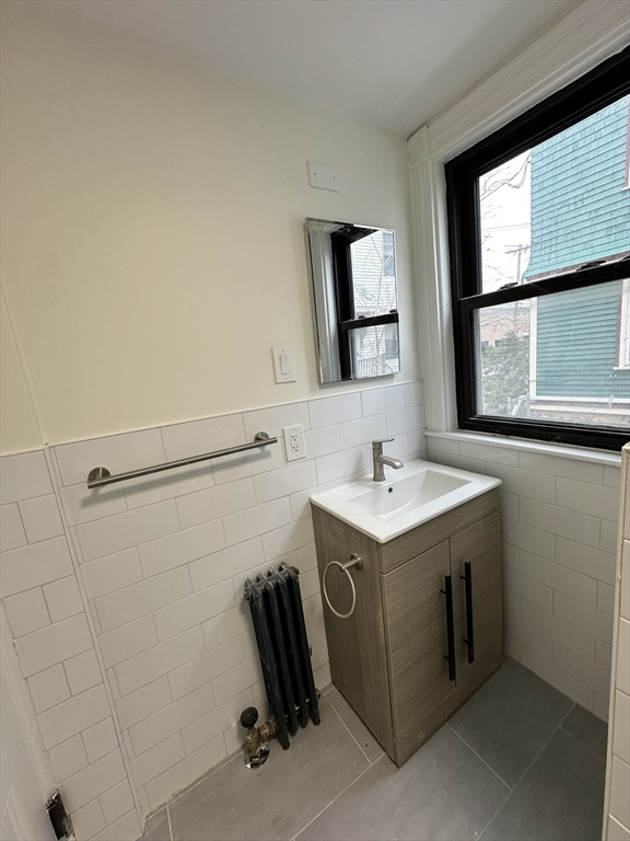 173 Everett St, Allston