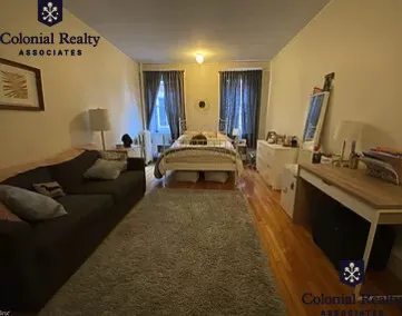 56 Egmont St, North Brookline