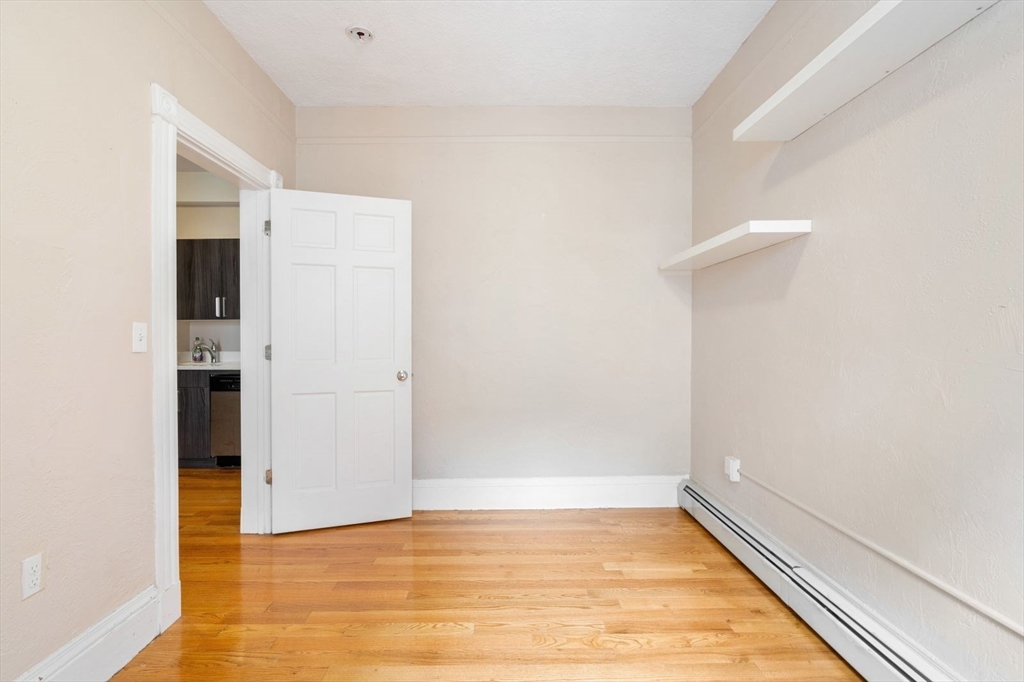 155 Salem St, North End