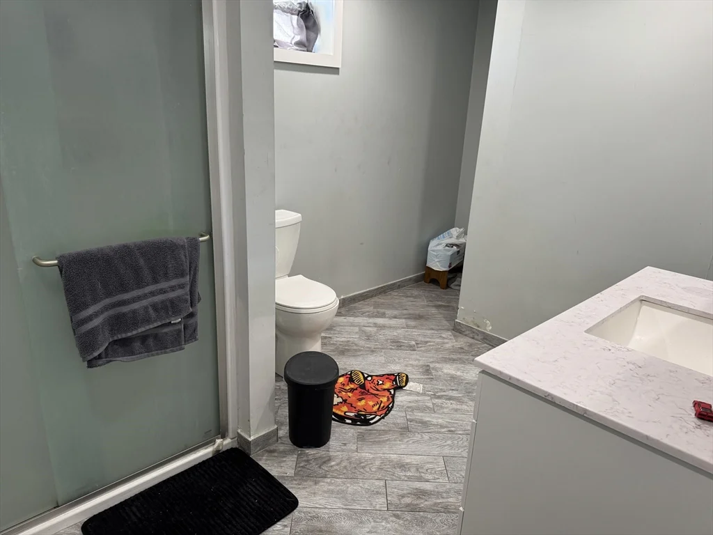 9999 Brockton Ave, Abington