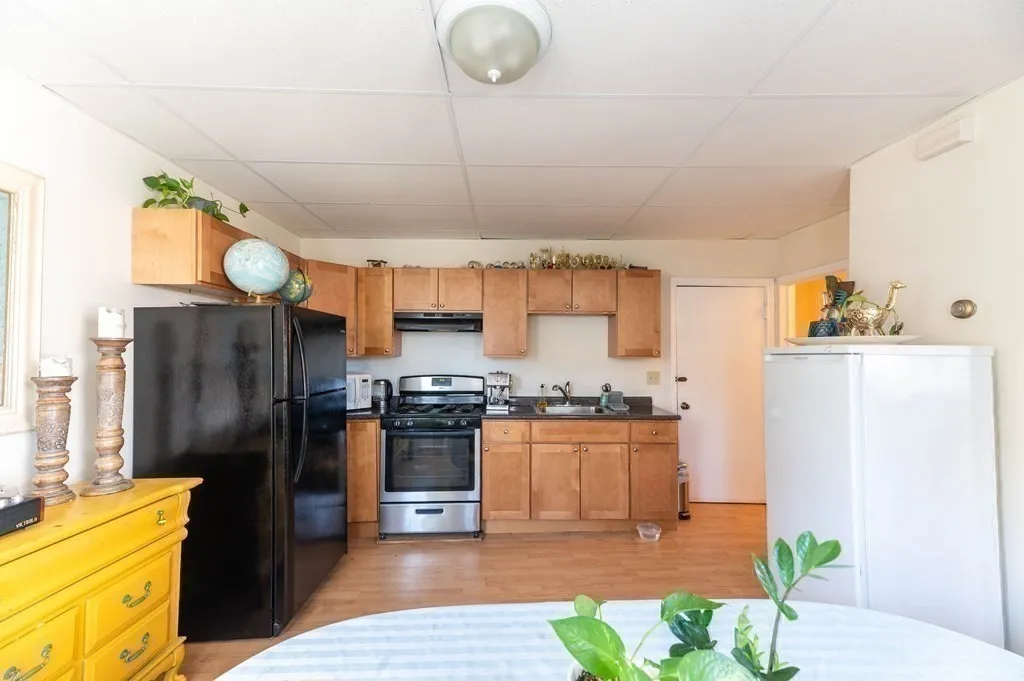 202 Washington St, Prospect Hill