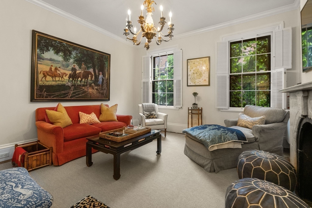 2 Mount Vernon Sq, Beacon Hill