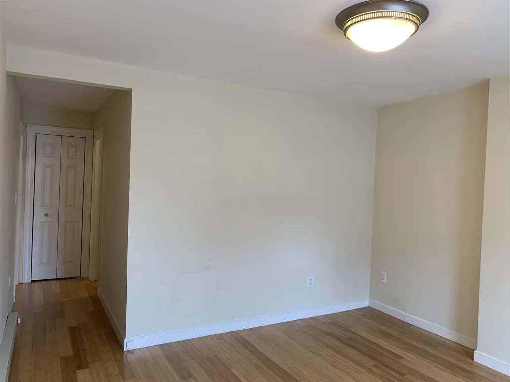 531 Cambridge St, East Cambridge