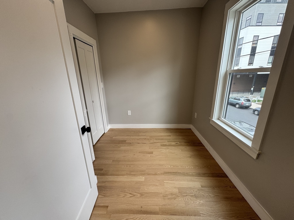 272 E Cottage St, Dorchester