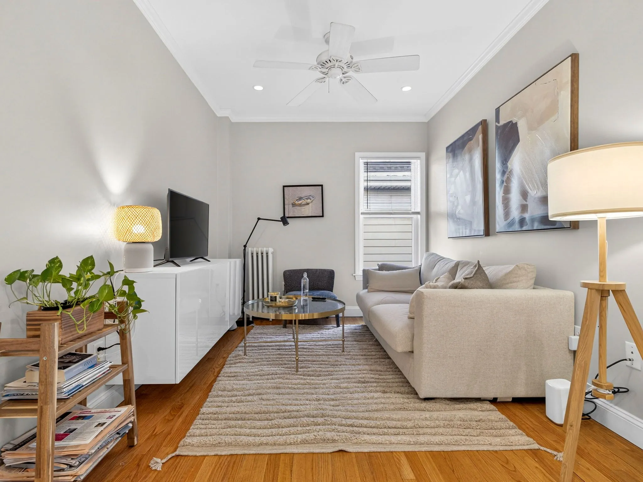 1576 Cambridge St, Mid-Cambridge