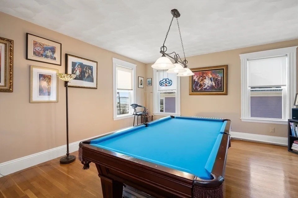 106 Grovers Ave, Winthrop