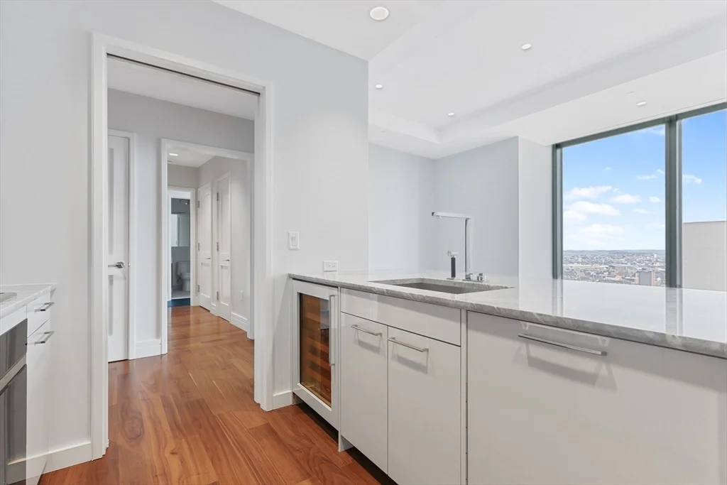 1 Dalton St, Back Bay