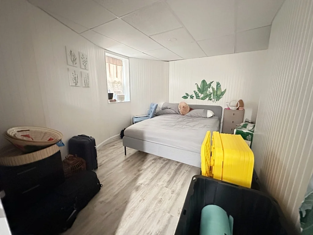 1 Vincent Ave, Belmont