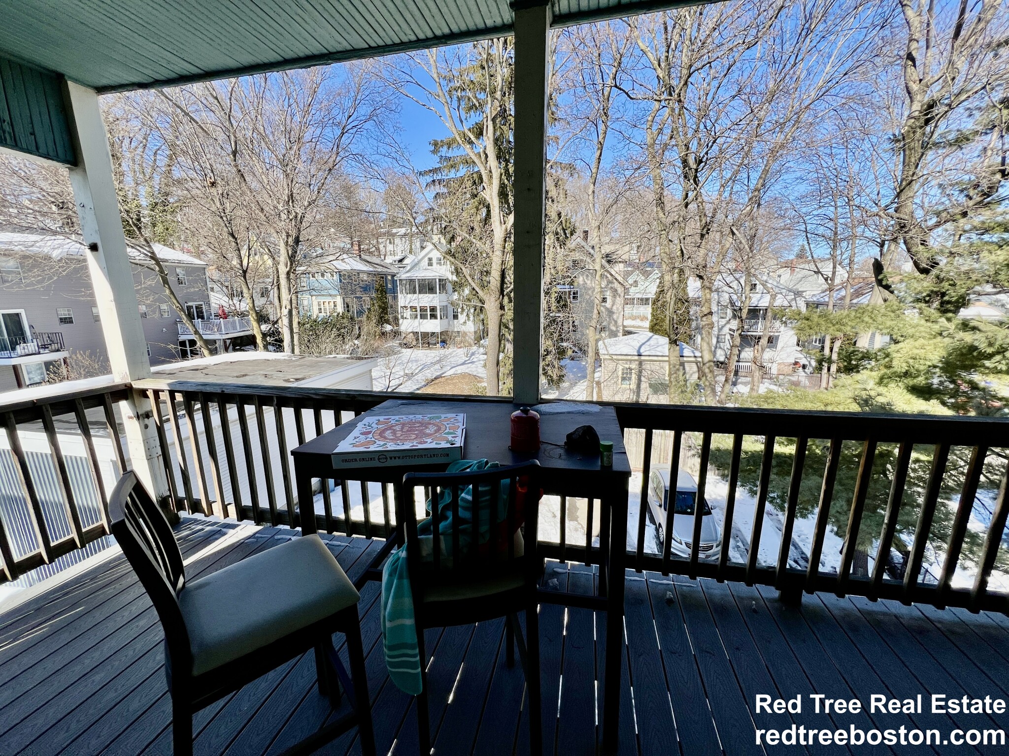 331 Faneuil St, Oak Square