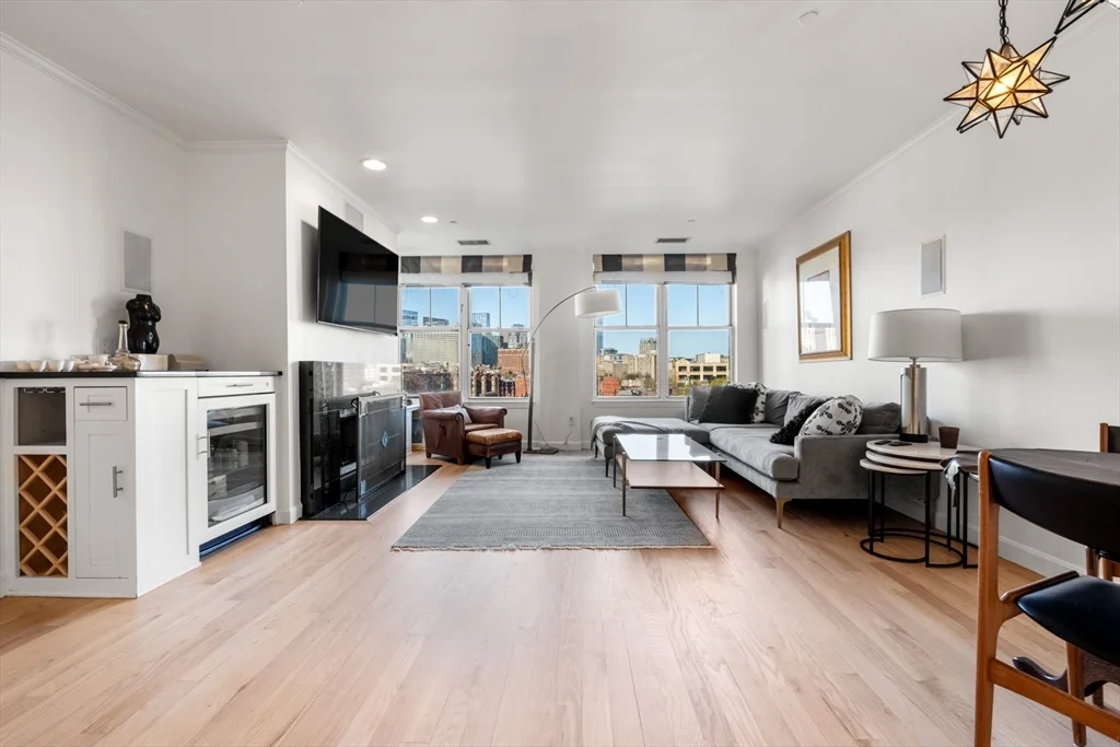 75 Clarendon, Back Bay