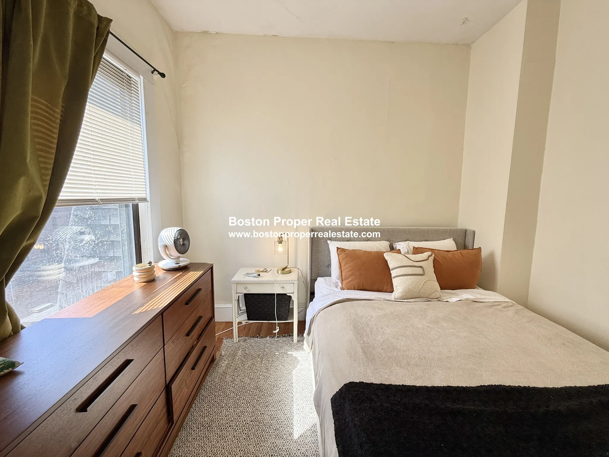 337 Beacon St, Back Bay