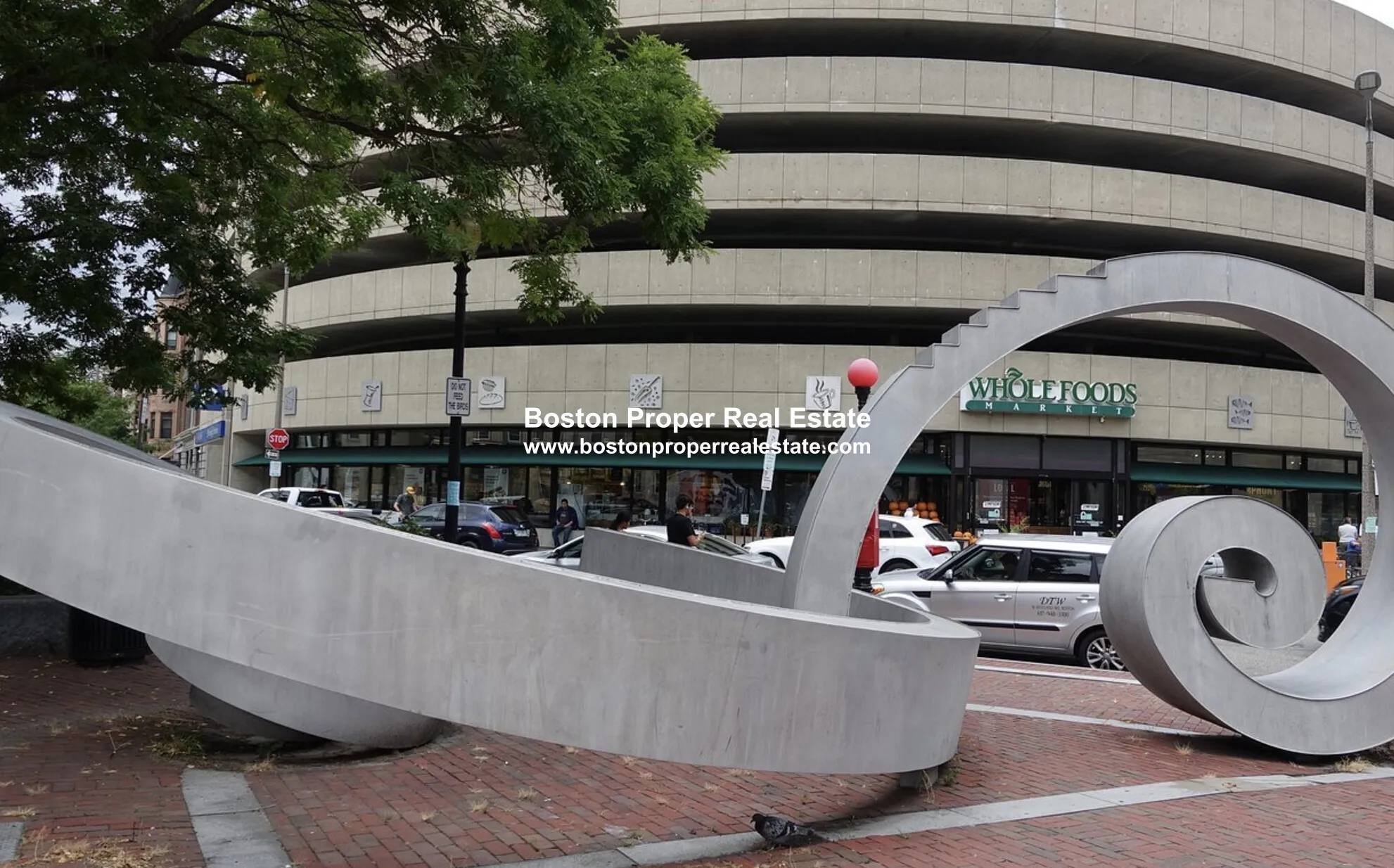 65 Burbank St, Fenway