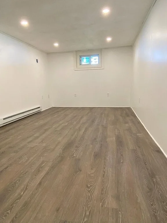 273 Cross St, Winchester