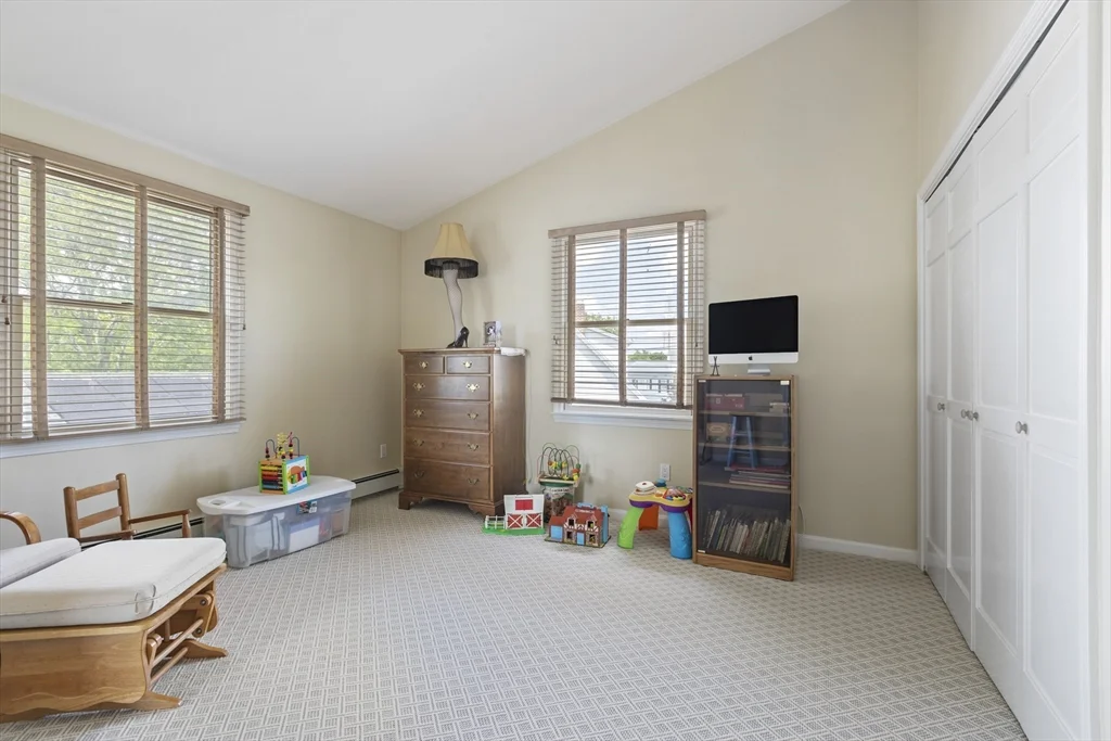 17 Gilbert St, Newton