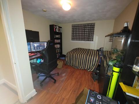 2 bed, 1 bath apartment for rent at 96 Sutherland Rd Unit 1, Brighton — photo 2 of 2