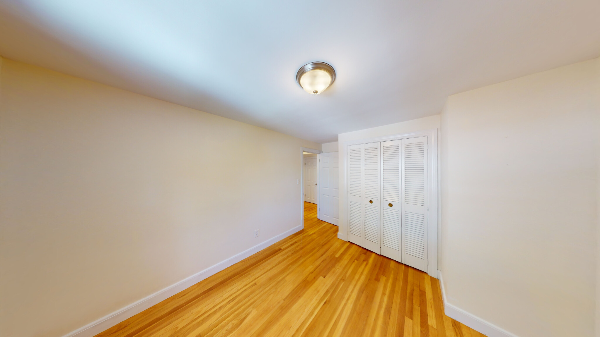 14 Louise Rd, Chestnut Hill