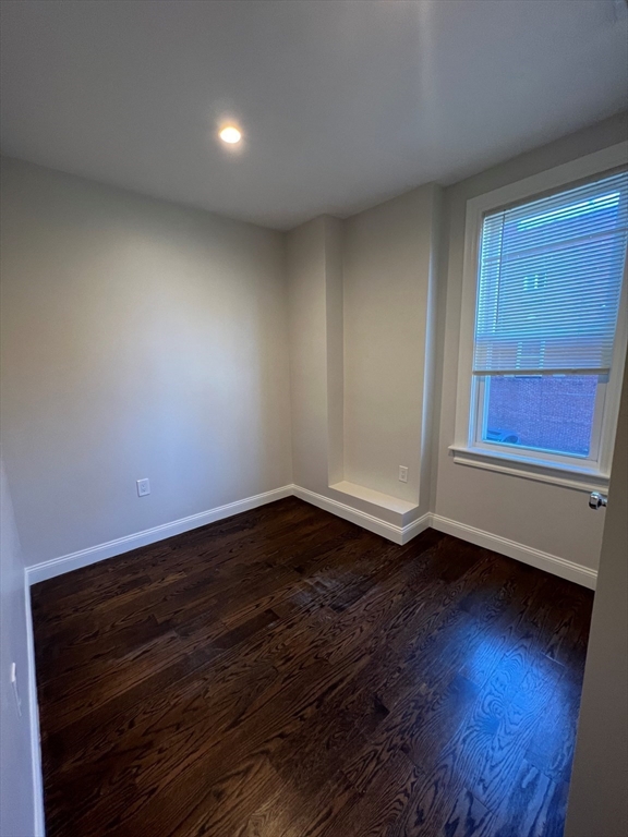 118 Dorchester St, South Boston