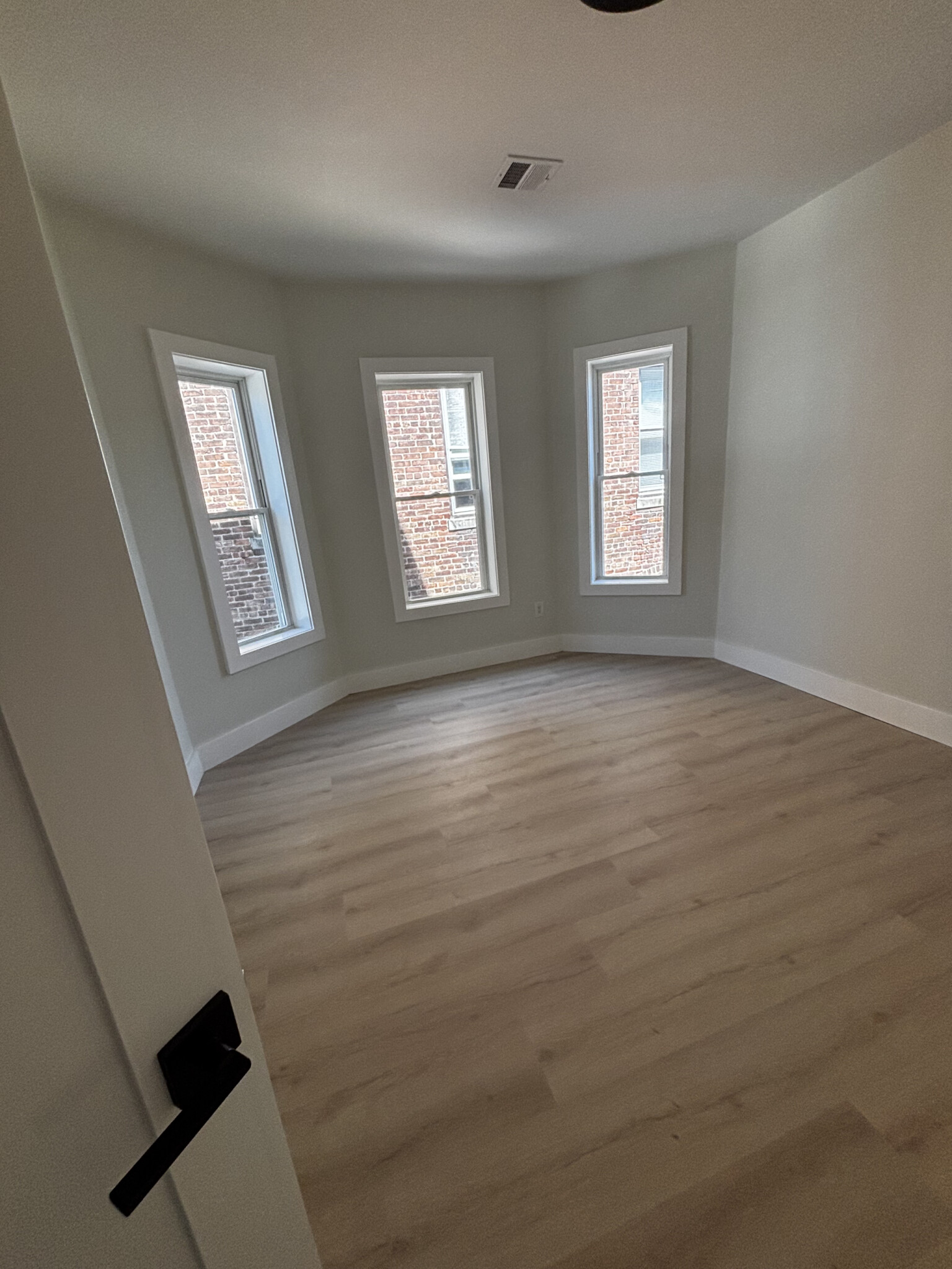 47 Brackett, Brighton