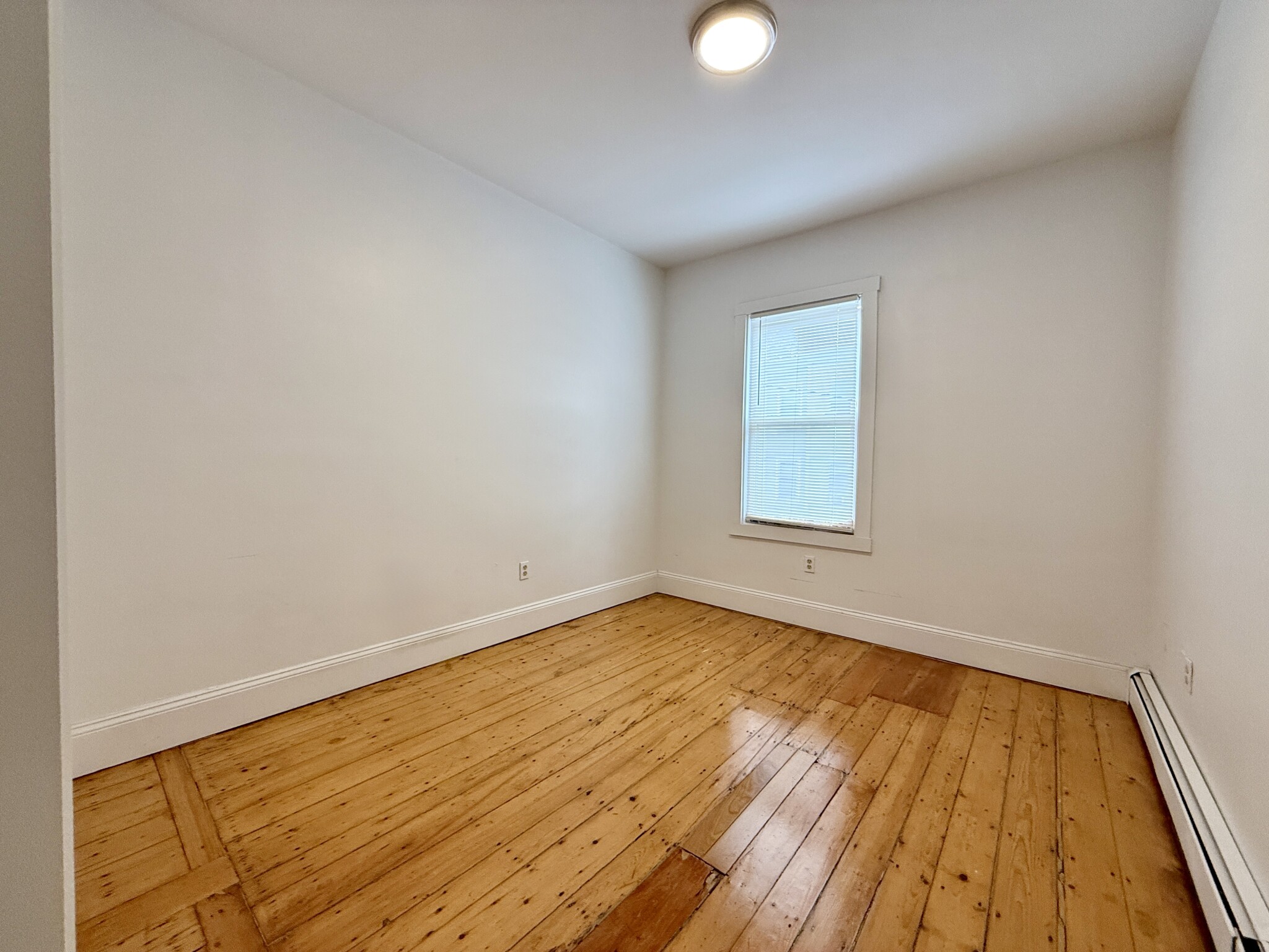 12 Creighton St, Jamaica Plain