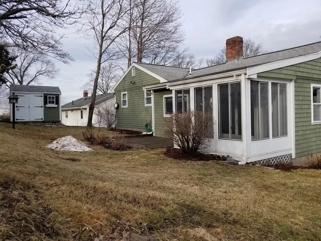 225 Governors Rd, Quincy