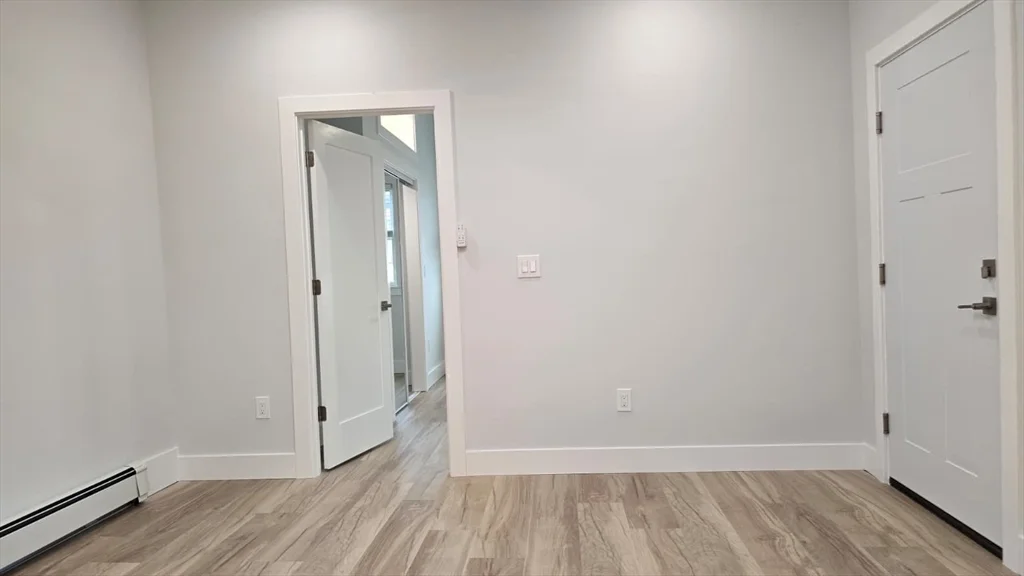 53 West Eagle St, Eagle Hill