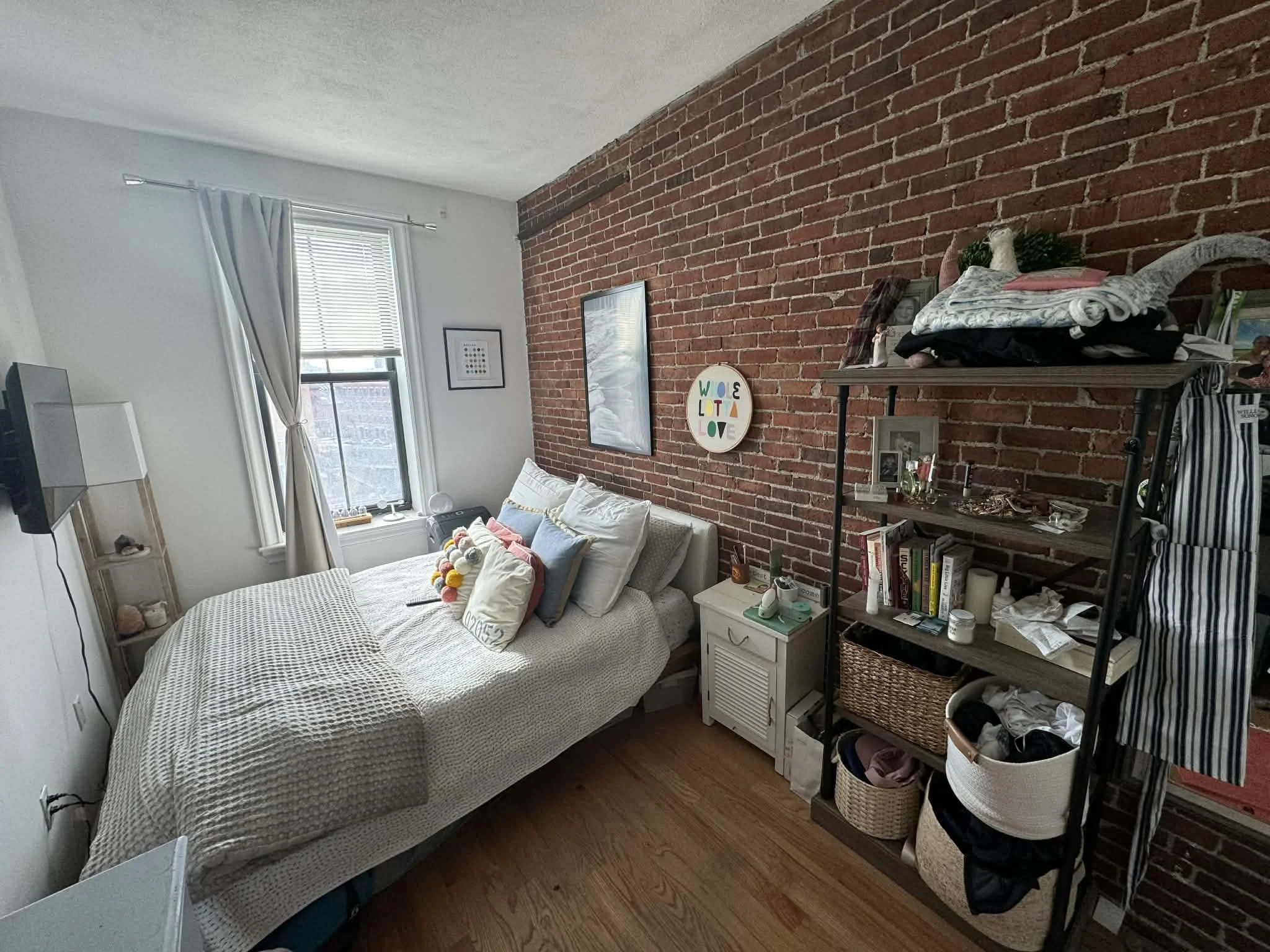 23 Cortes St, Back Bay