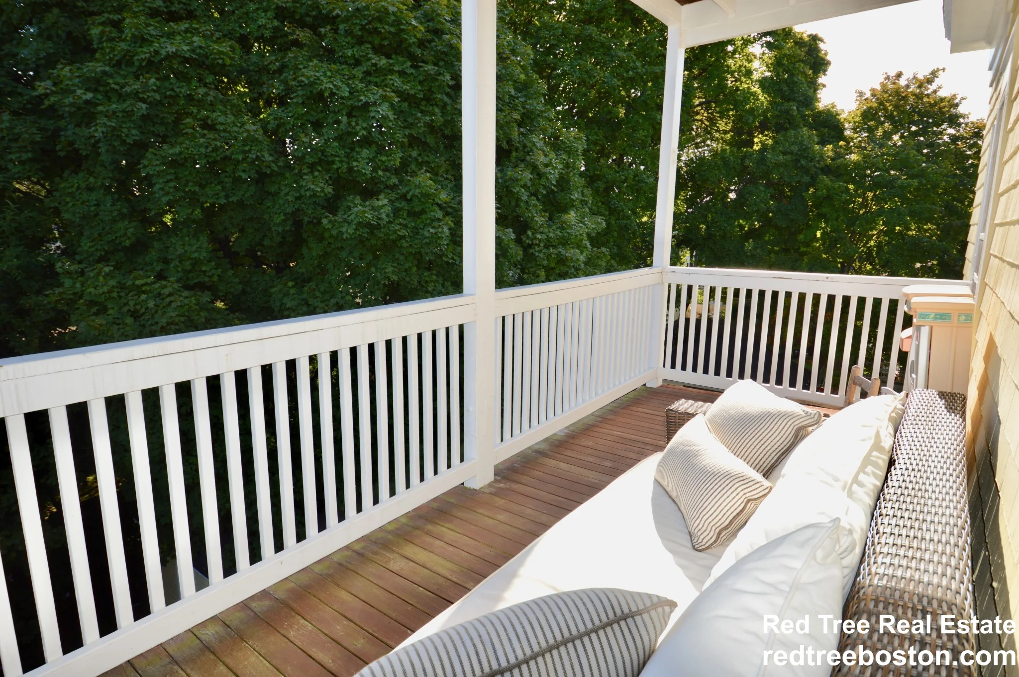 99 Farquhar St, Roslindale