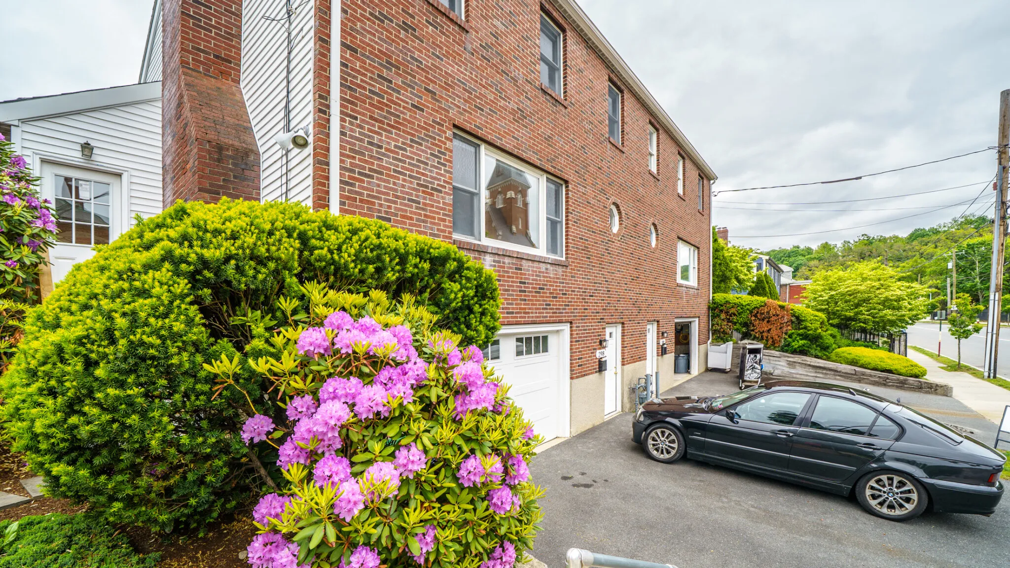 300 Adams St, Nonantum