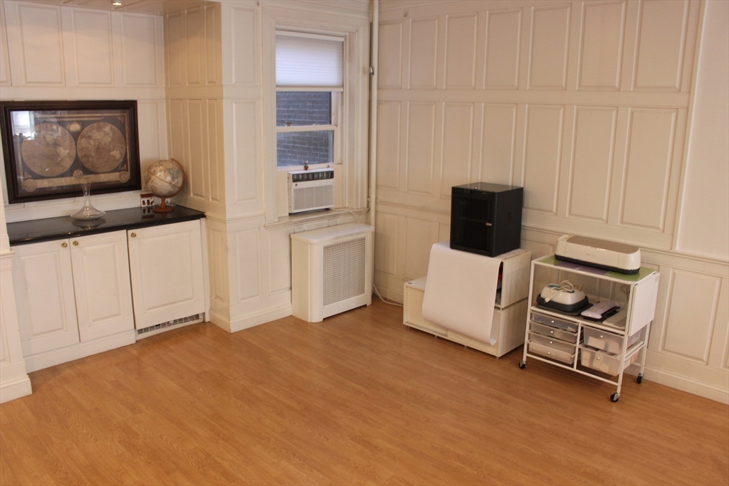 15 Pinckney St, Beacon Hill