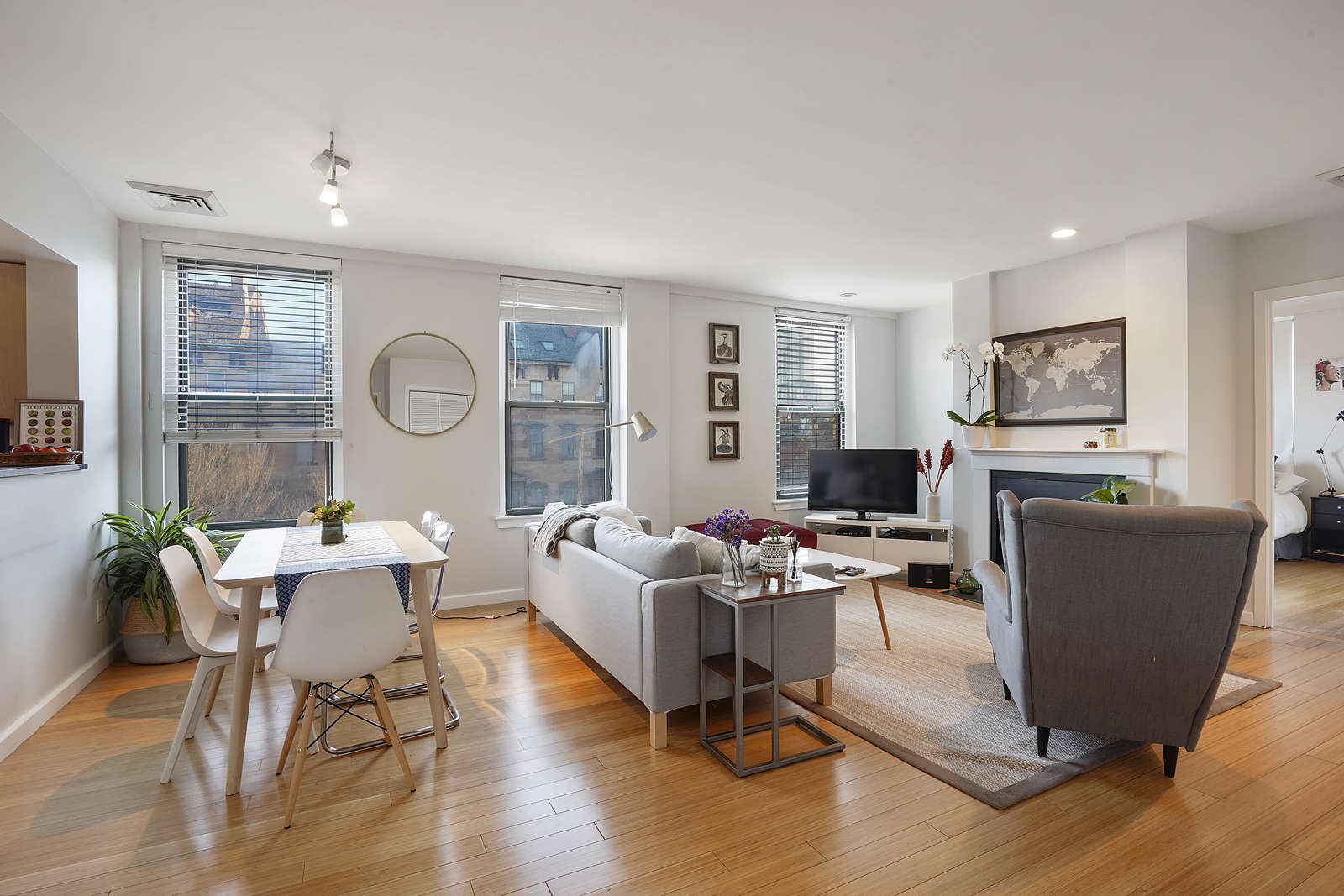 1661 Washington St, South End