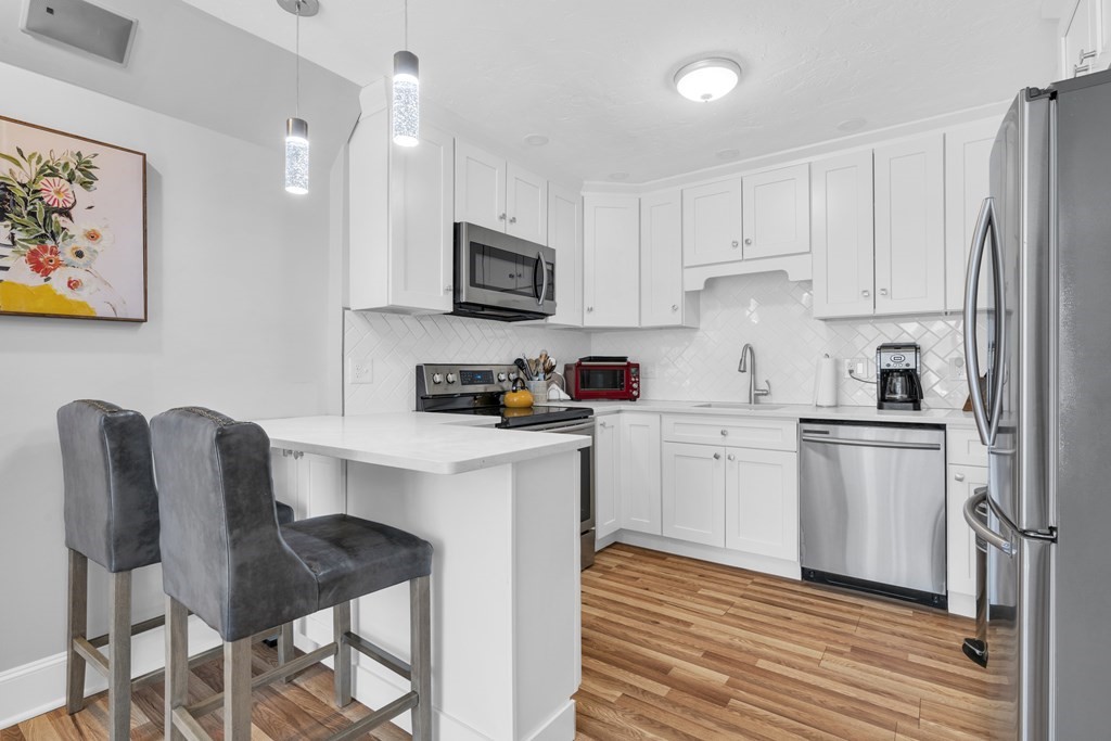 166 Quincy Shore Dr, Quincy