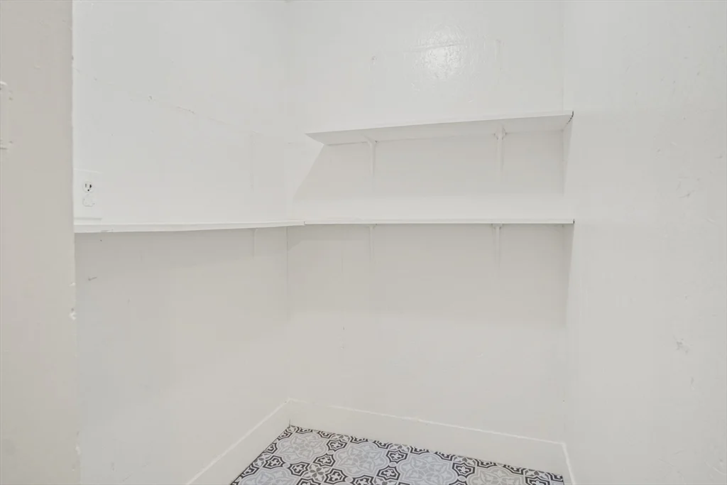 10 Redfield St, Dorchester