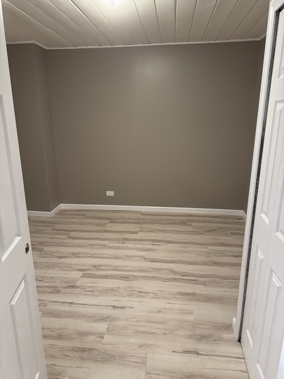 16 Knightville Dam Rd, Huntington