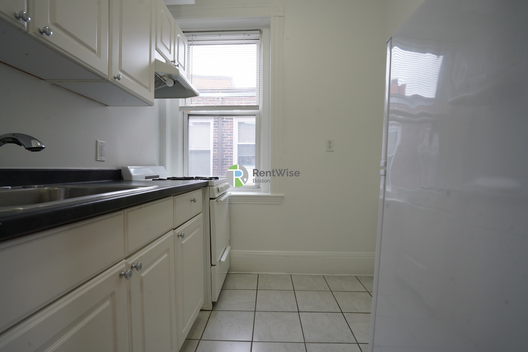 73 Brighton Ave, Allston