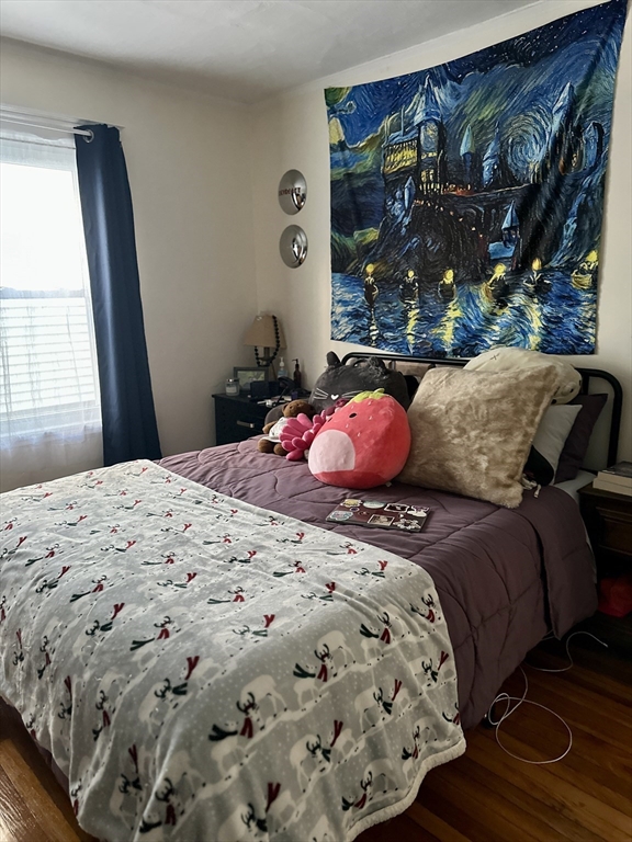 122 Warren St, Medford