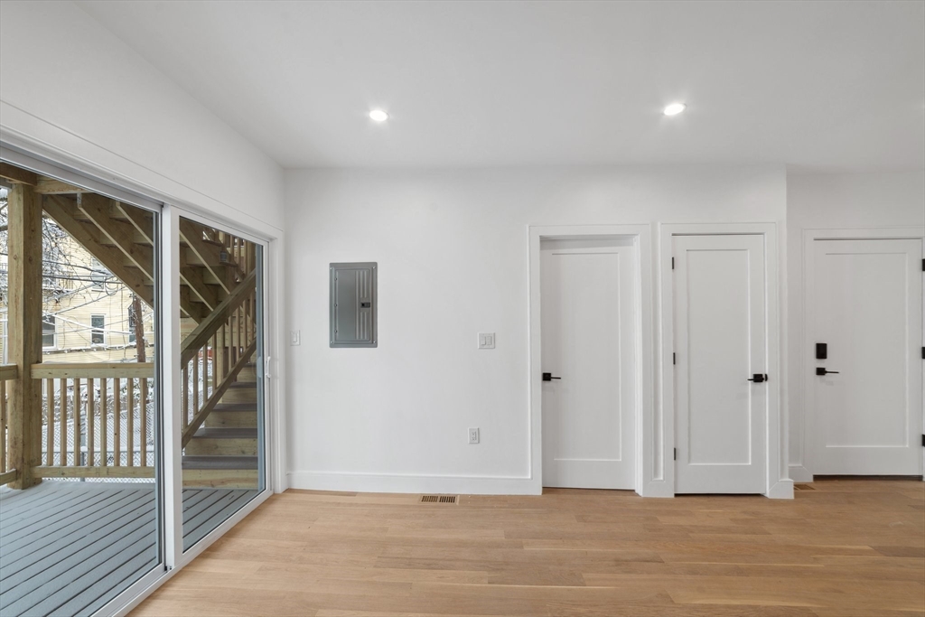 34 Morris St, East Boston