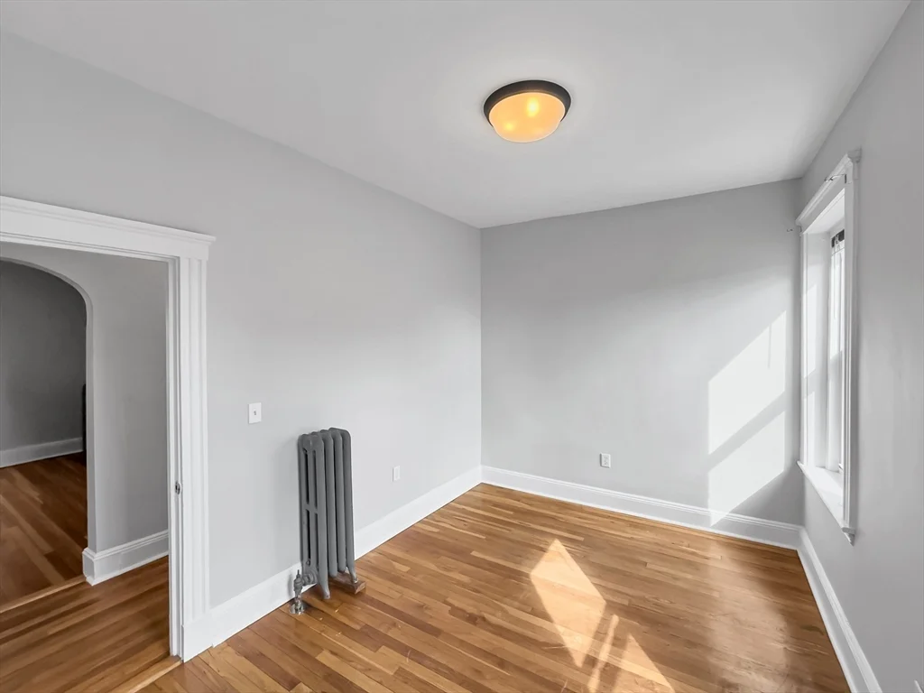 595 Centre St, Jamaica Plain